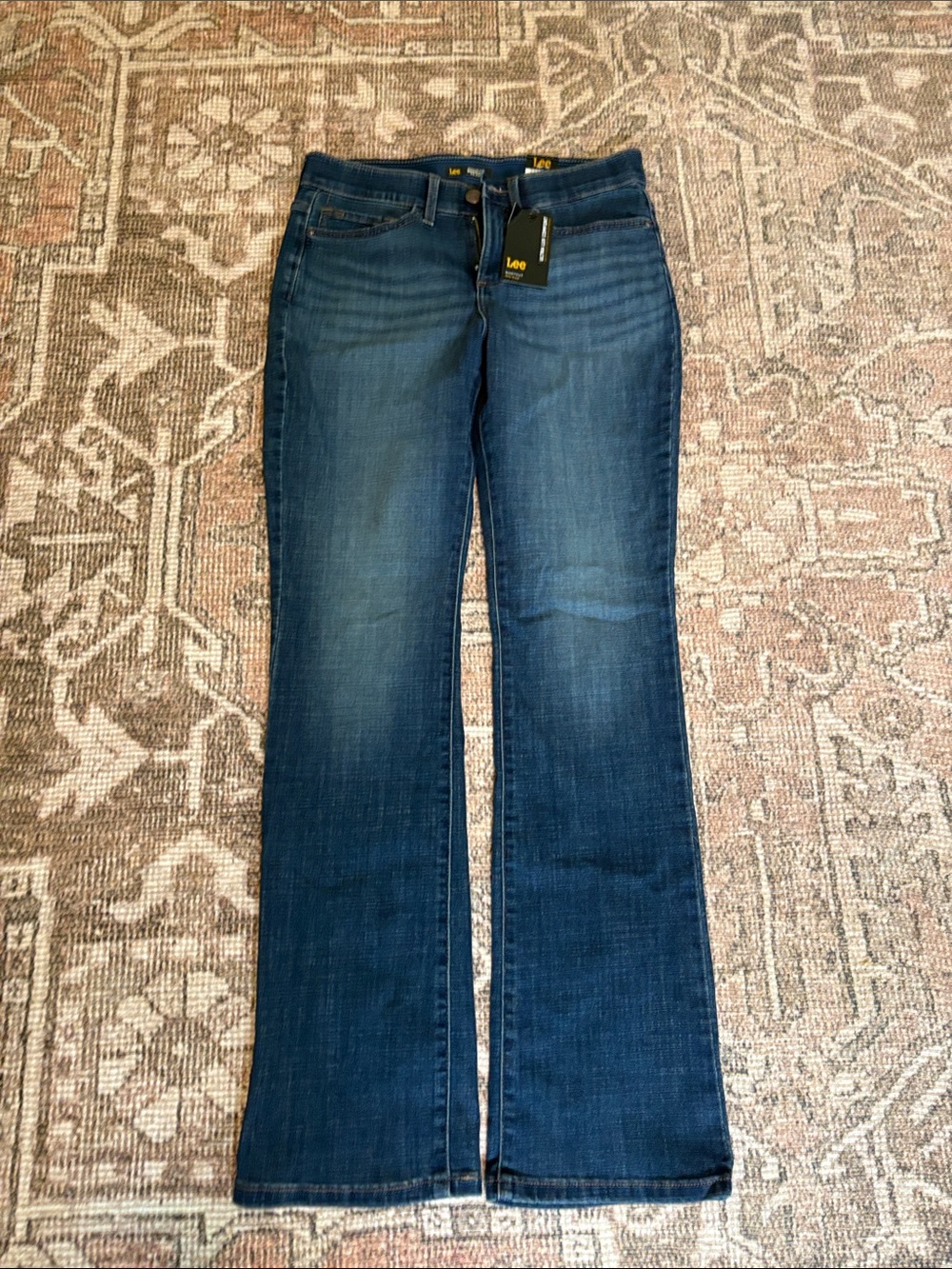 Lee Flex Motion Bootcut Midrise Jeans 8 Long NWT